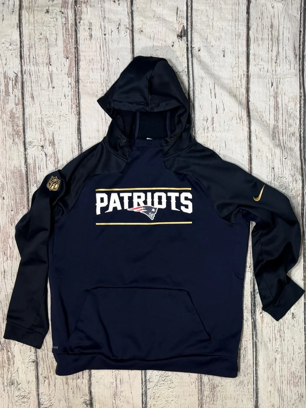 New England Patriots Nike Therma Fit On Field Hoodie Sweatshirt Women's
